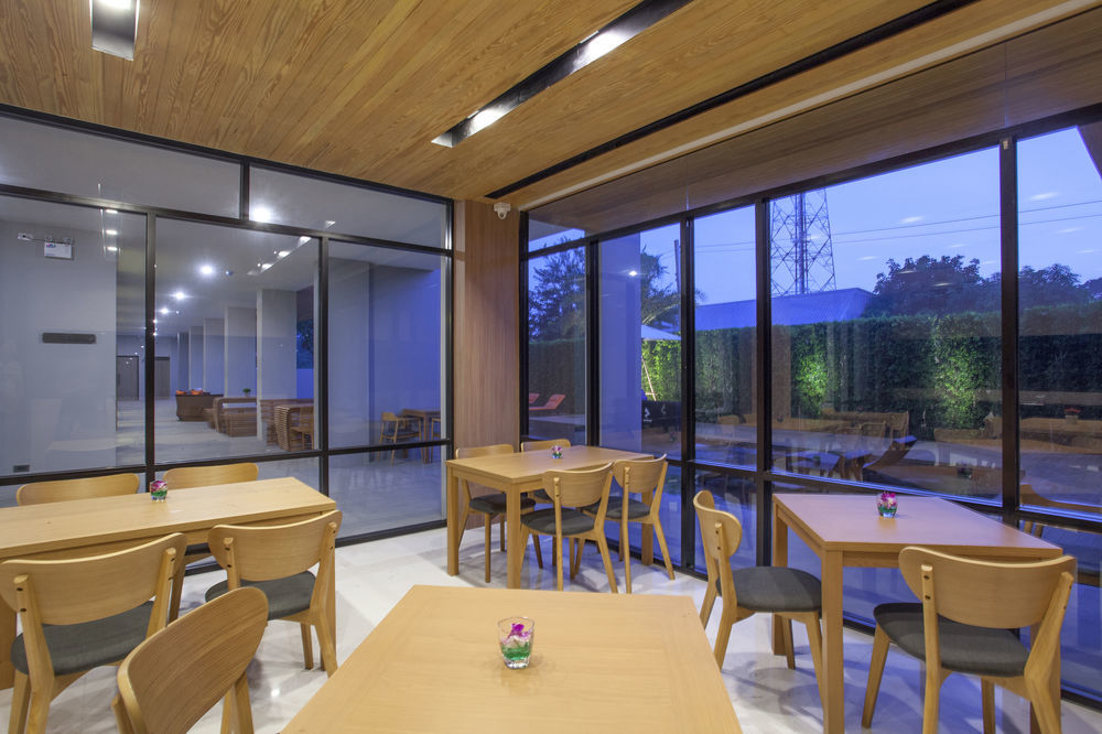 The Zense Boutique Hotel Phitsanulok Exterior photo