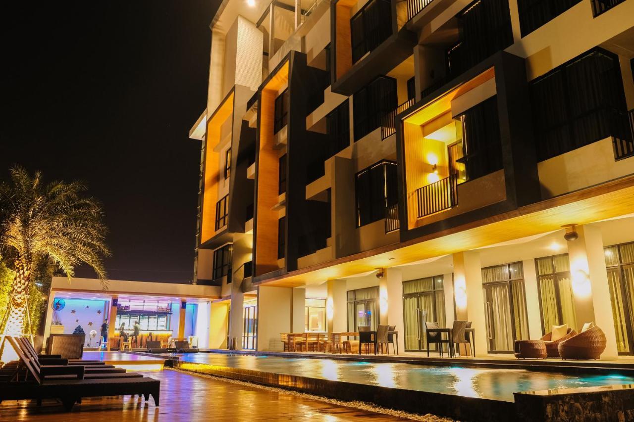 The Zense Boutique Hotel Phitsanulok Exterior photo